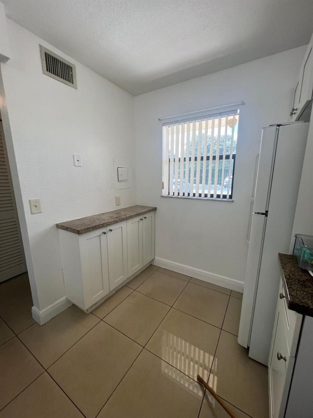 9165 NW 1st Street, Unit 102, Pembroke Pines, FL 33024 Photo