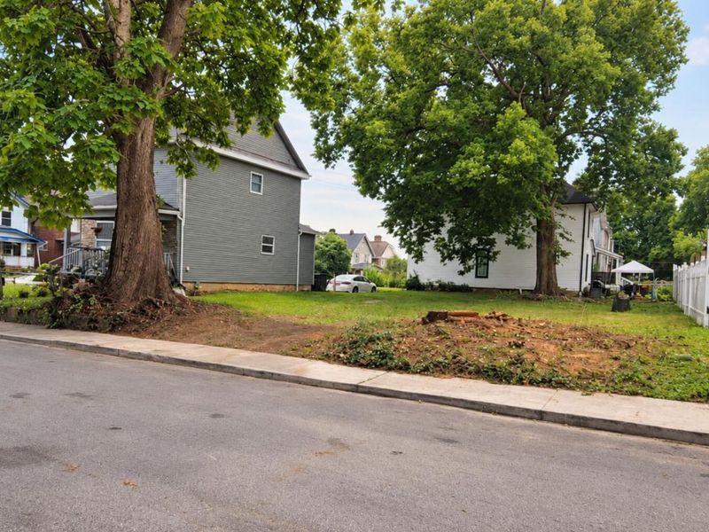 1525 E Fulton Street, Columbus, OH 43205 Photo 3