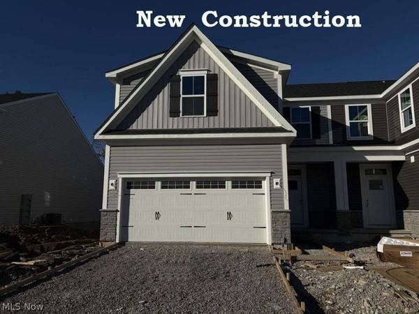 7384 South Pointe Lane , Parma, OH 44130