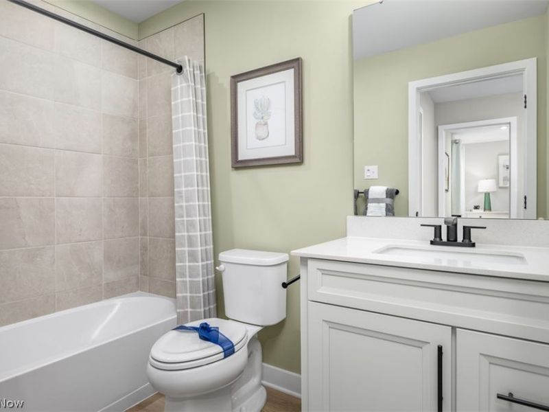 7384 South Pointe Lane, Parma, OH 44130 Photo 15