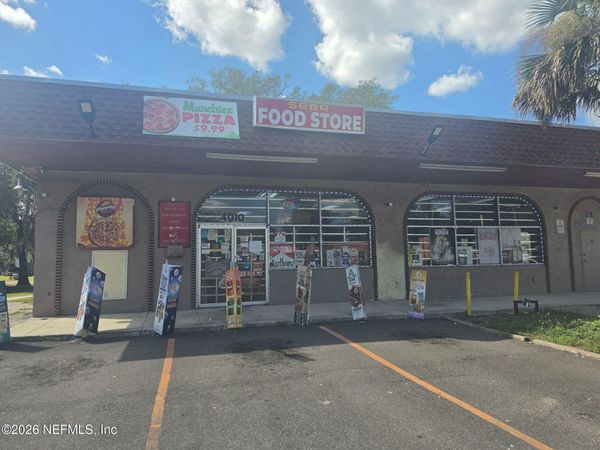 4010 CONFEDERATE POINT Road, Jacksonville, FL 32210