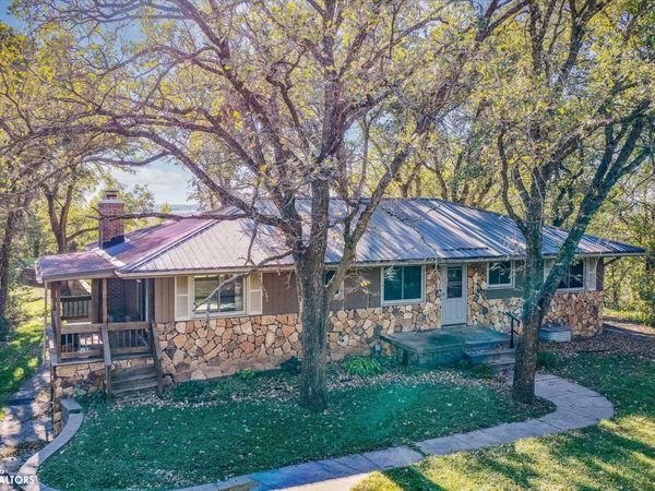 2036 Easton Trail, Pisgah, IA 51564