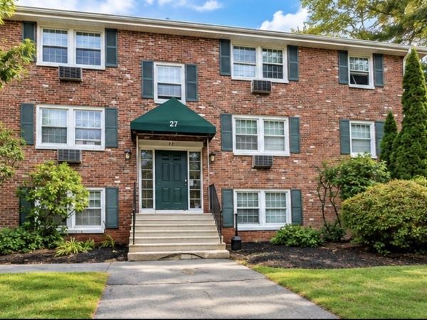 27 Ridgewood Lane, Unit 14, Gardner, MA 01440
