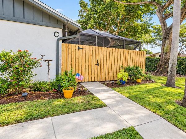 1152 SUMMIT TRAIL Circle, Unit C, West Palm Beach, FL 33415