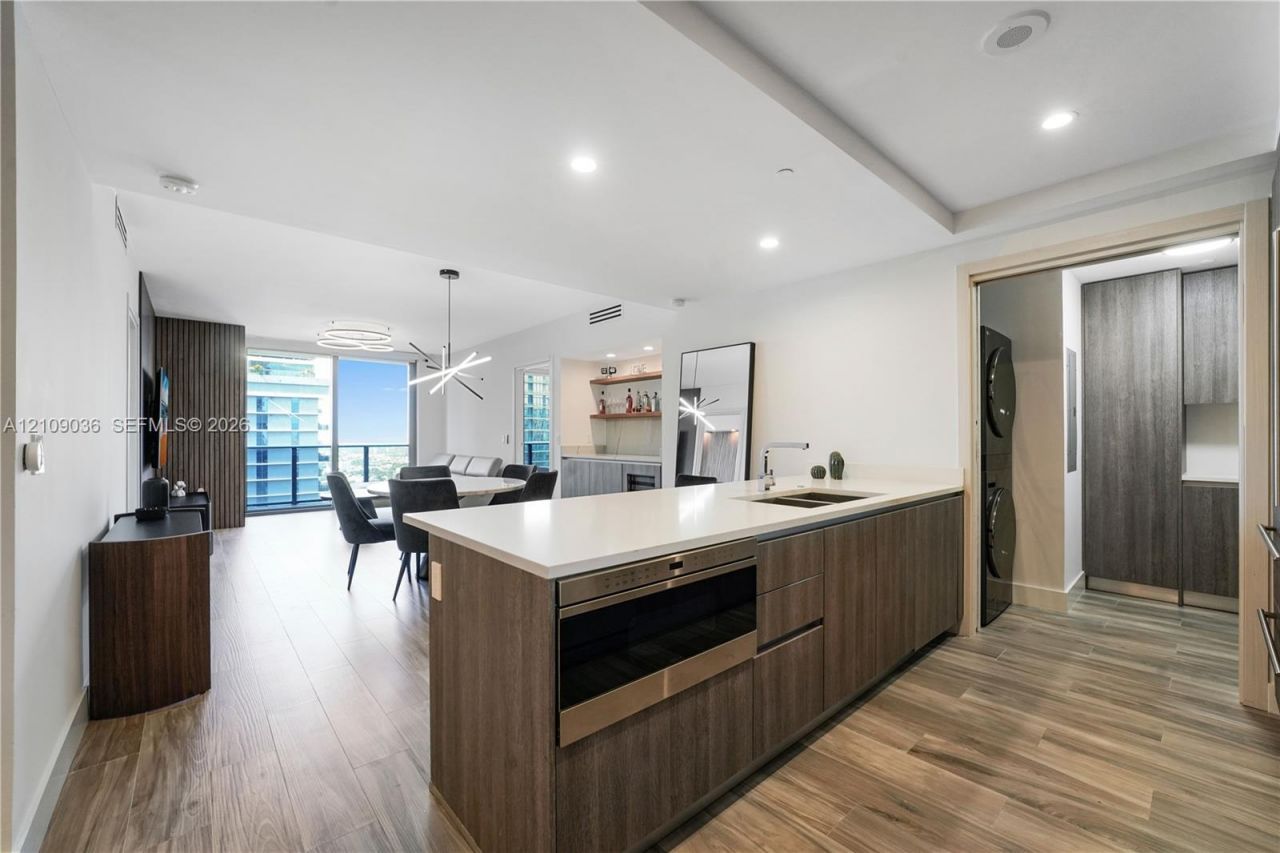 801 S Miami Ave , Unit 4410, Miami, FL 33130 Photo