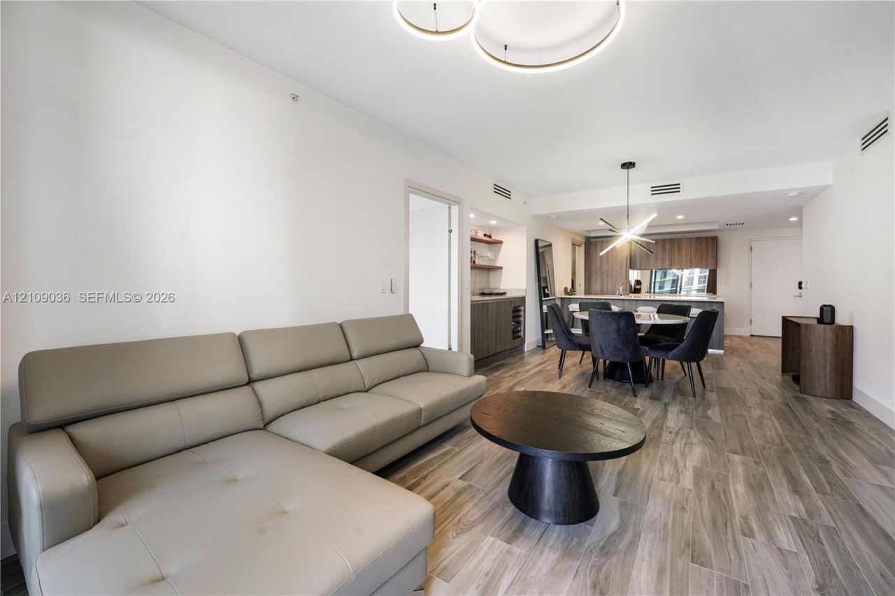801 S Miami Ave , Unit 4410, Miami, FL 33130 Photo