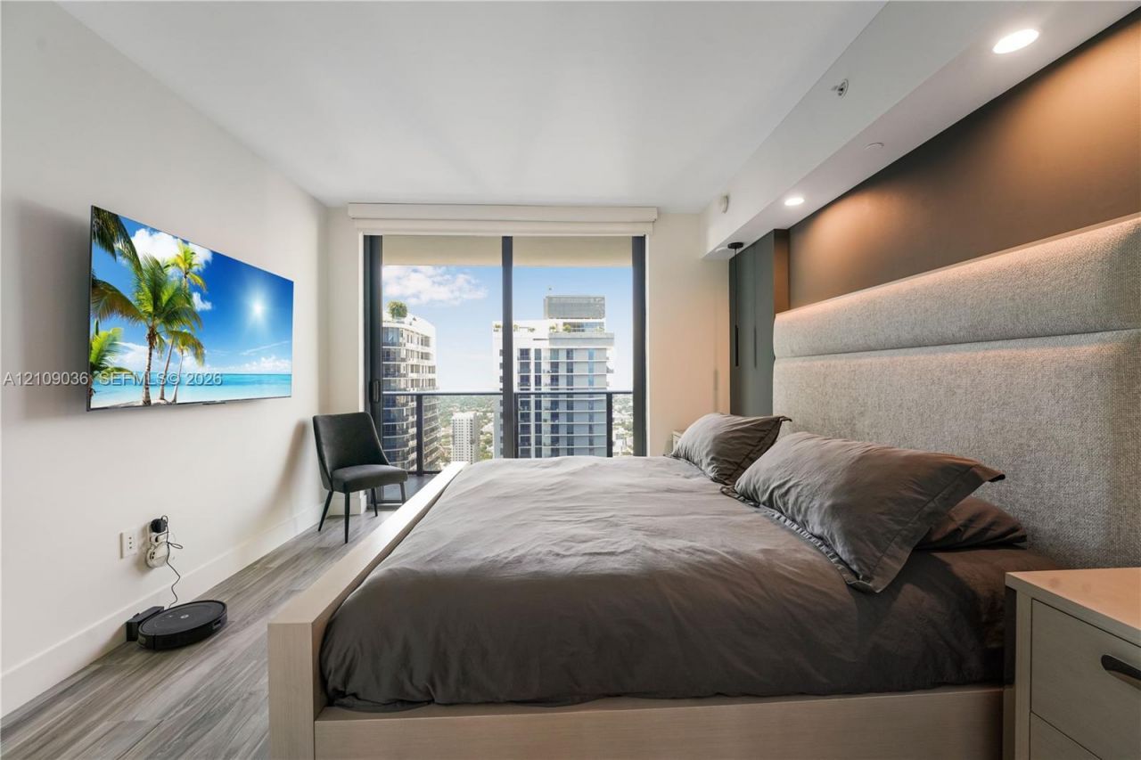 801 S Miami Ave , Unit 4410, Miami, FL 33130 Photo
