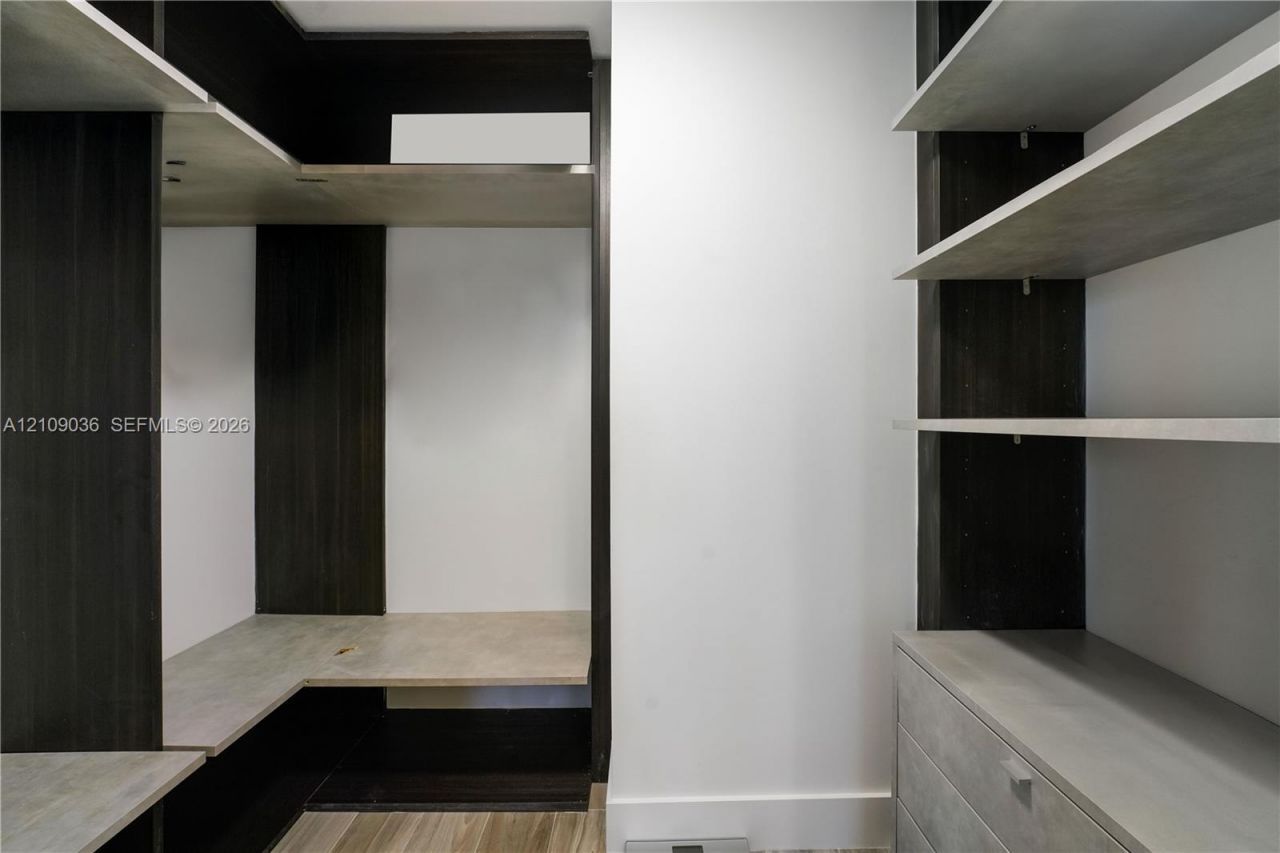 801 S Miami Ave , Unit 4410, Miami, FL 33130 Photo