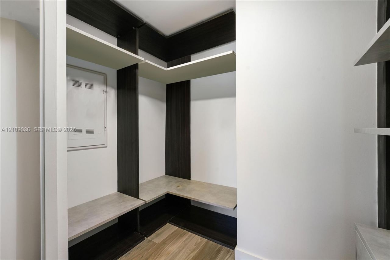 801 S Miami Ave , Unit 4410, Miami, FL 33130 Photo