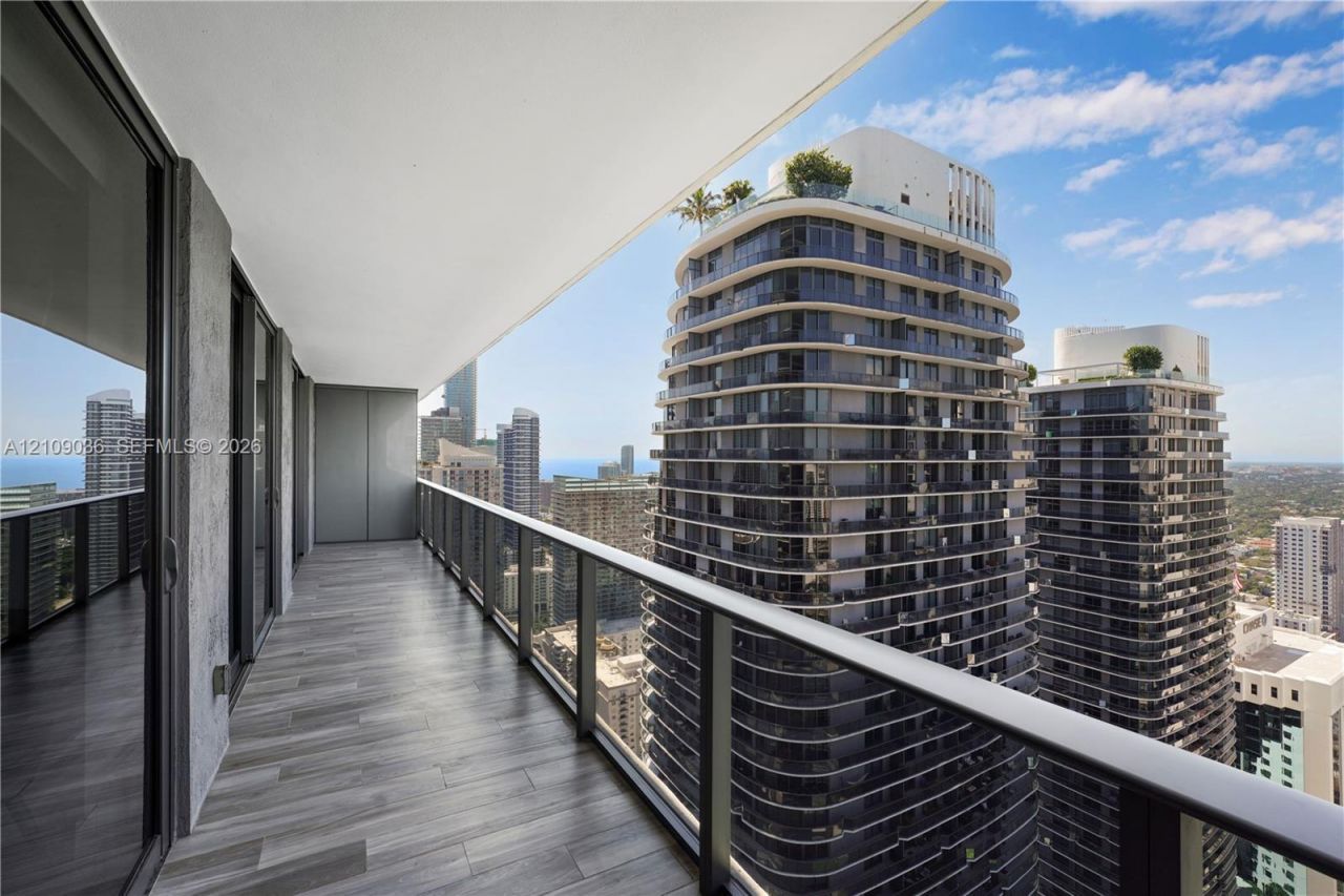 801 S Miami Ave , Unit 4410, Miami, FL 33130 Photo