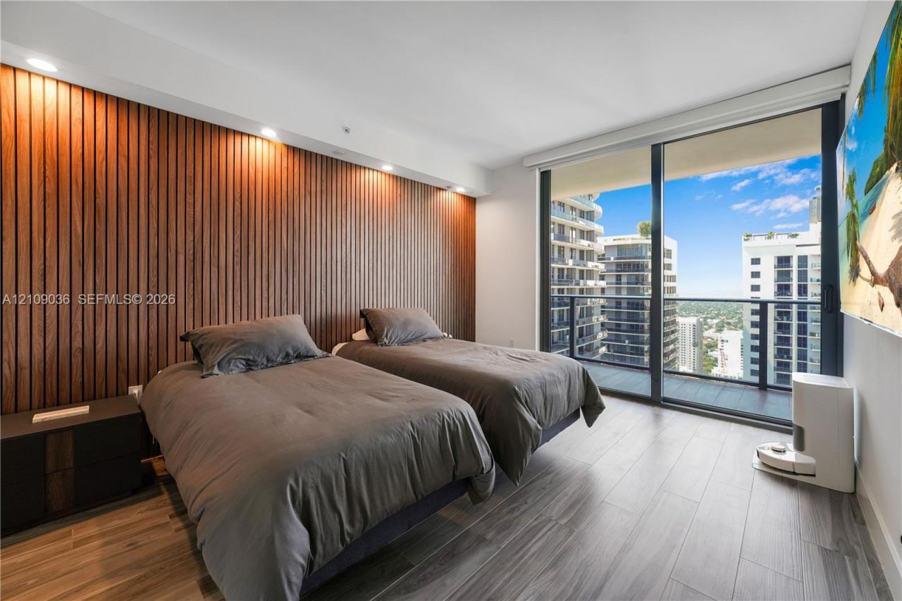 801 S Miami Ave , Unit 4410, Miami, FL 33130 Photo