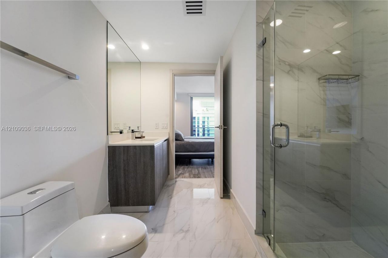 801 S Miami Ave , Unit 4410, Miami, FL 33130 Photo