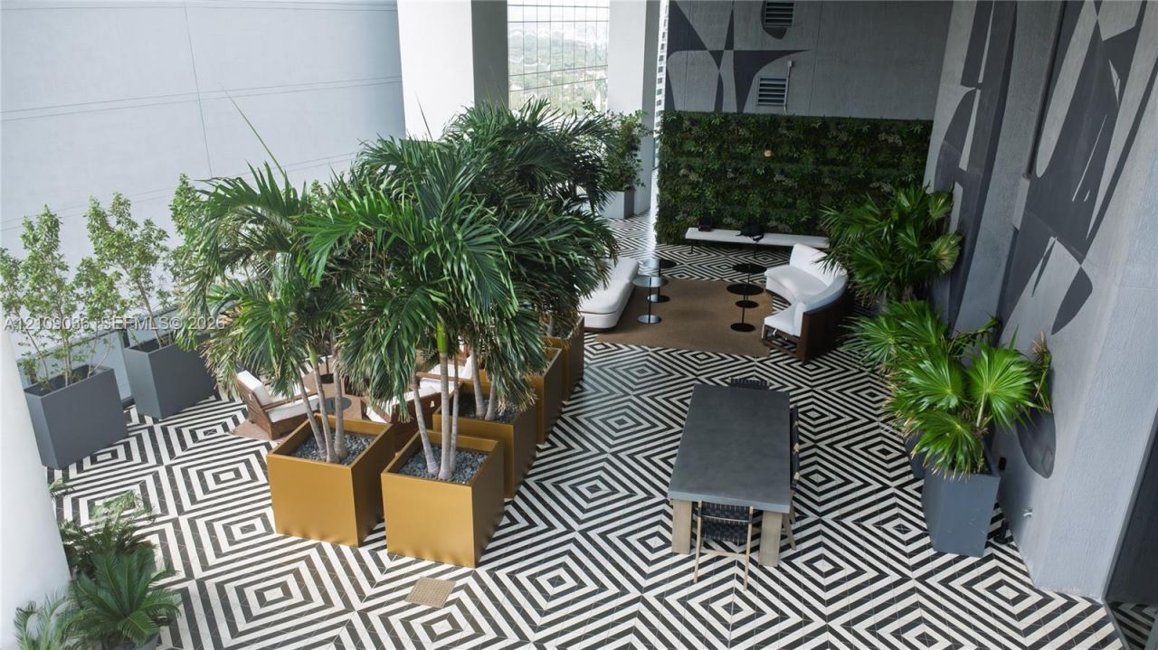 801 S Miami Ave , Unit 4410, Miami, FL 33130 Photo