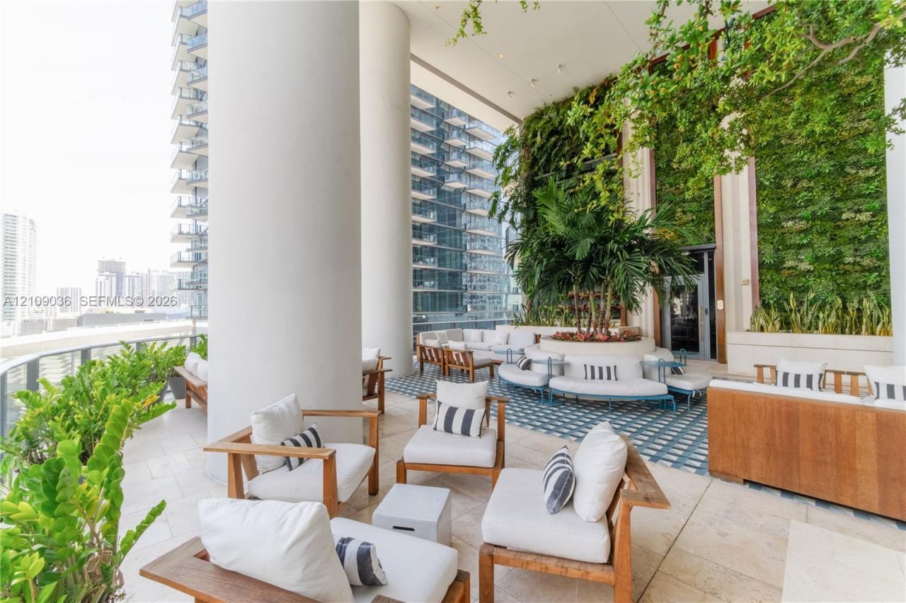 801 S Miami Ave , Unit 4410, Miami, FL 33130 Photo