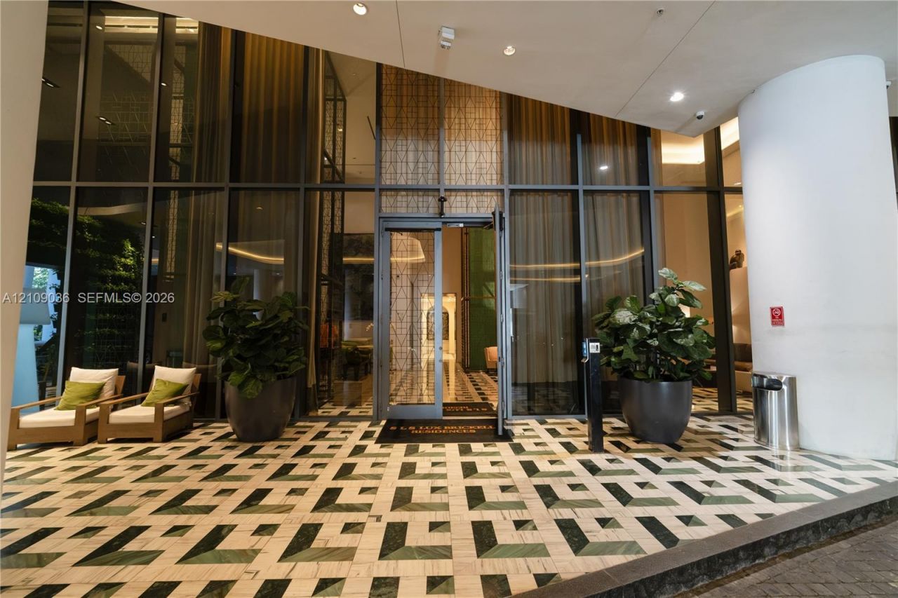801 S Miami Ave , Unit 4410, Miami, FL 33130 Photo
