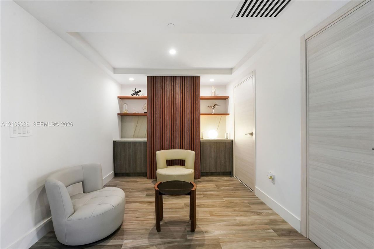 801 S Miami Ave , Unit 4410, Miami, FL 33130 Photo
