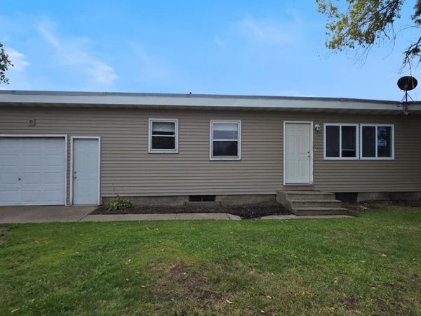 1200 3rd Avenue NE, Little Falls, MN 56345