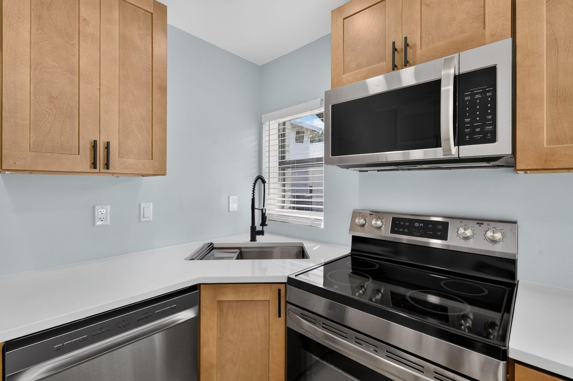 502 54th Street, West Palm Beach, FL 33407 Photo