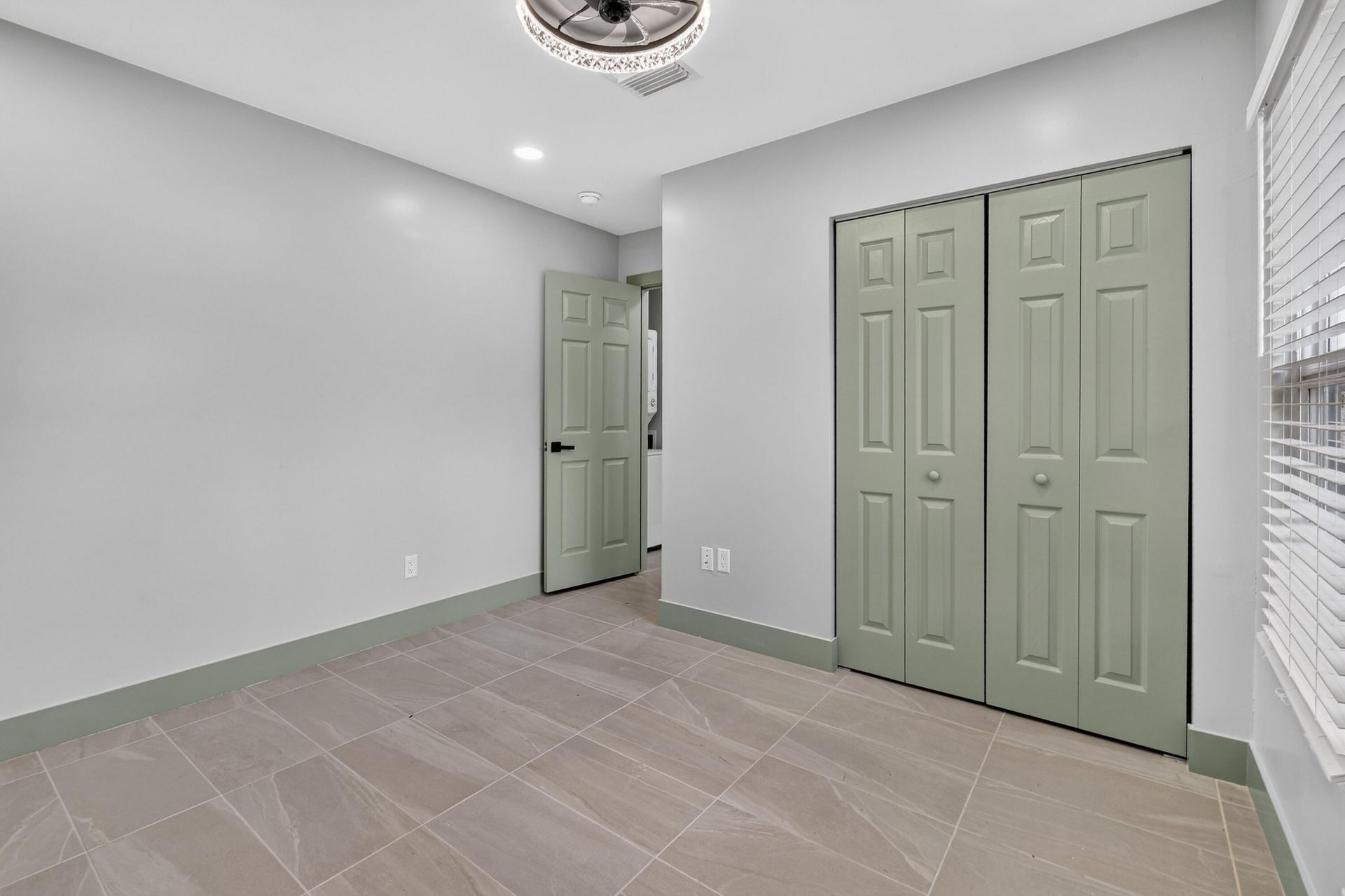502 54th Street, West Palm Beach, FL 33407 Photo