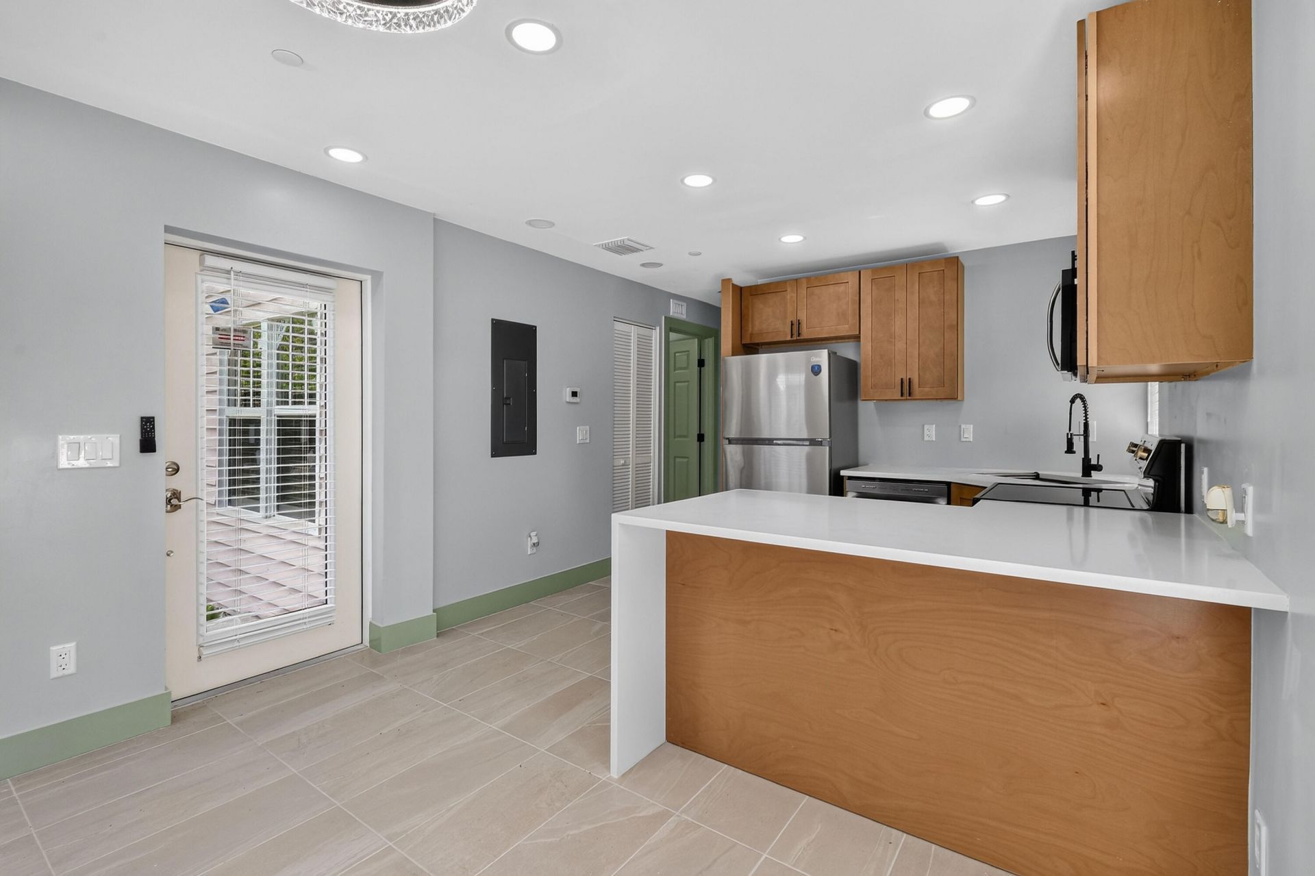 502 54th Street, West Palm Beach, FL 33407 Photo
