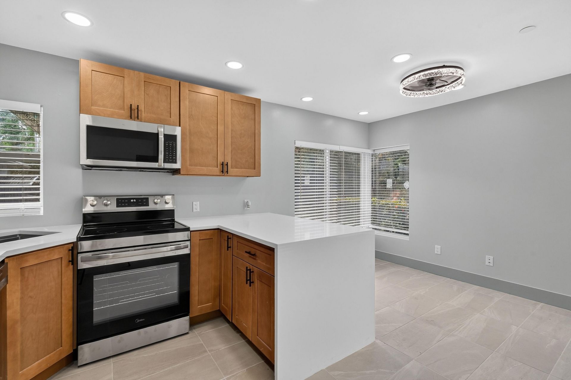 502 54th Street, West Palm Beach, FL 33407 Photo