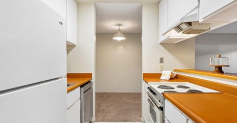 2955 Lakeside Drive, Unit 112, Reno, NV 89509 Photo