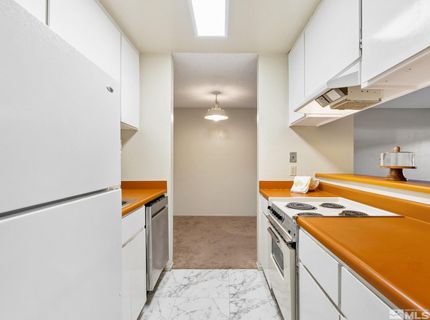 2955 Lakeside Drive, Unit 112, Reno, NV 89509 Photo