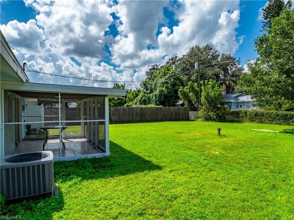 2201 Lotus Rd, Fort Myers, FL 33905 Photo