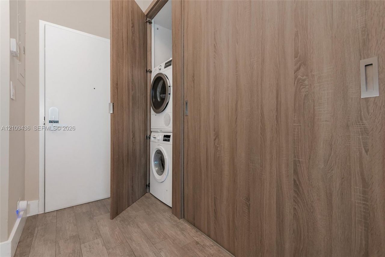 2301 Collins Ave , Unit 1615, Miami Beach, FL 33139 Photo