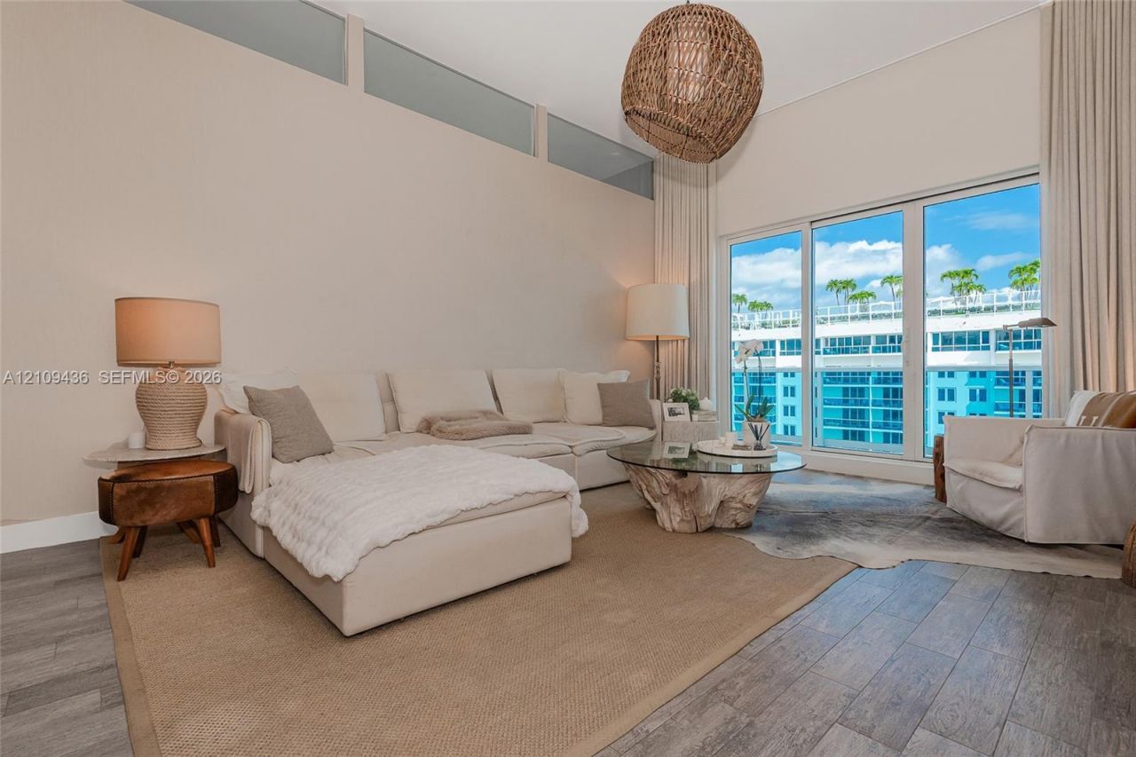 2301 Collins Ave , Unit 1615, Miami Beach, FL 33139 Photo