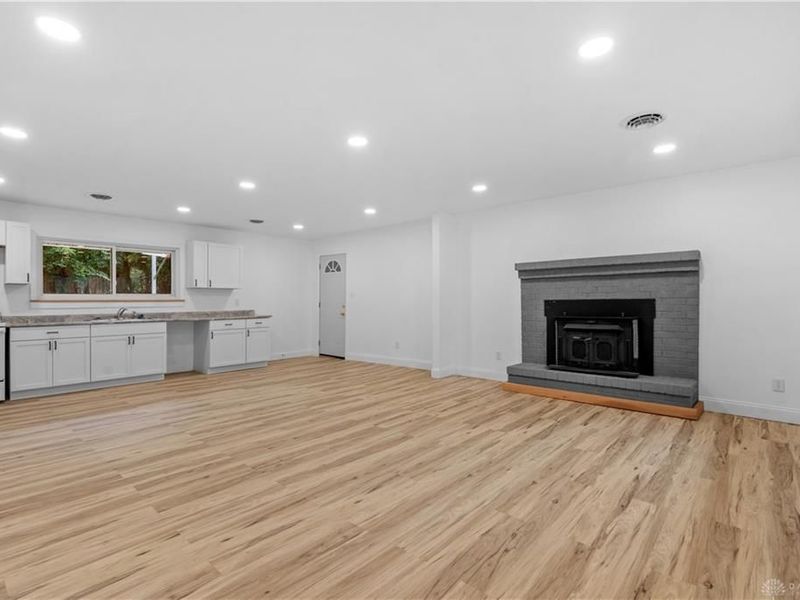 4475 Willow Run Drive, Beavercreek, OH 45430 Photo 3