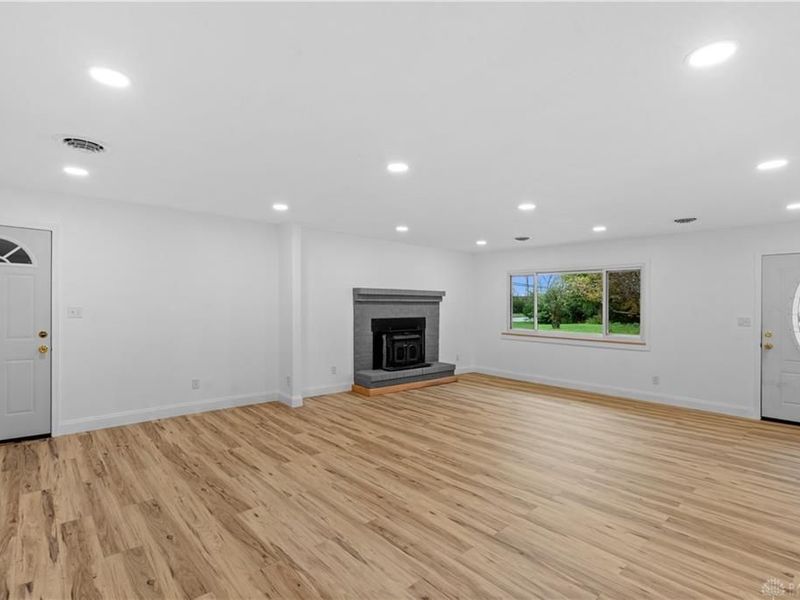 4475 Willow Run Drive, Beavercreek, OH 45430 Photo 9