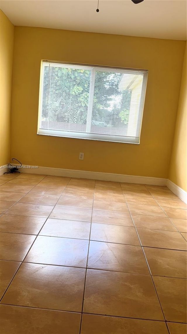 1930 NW 33rd St , Unit 1930, Miami, FL 33142 Photo