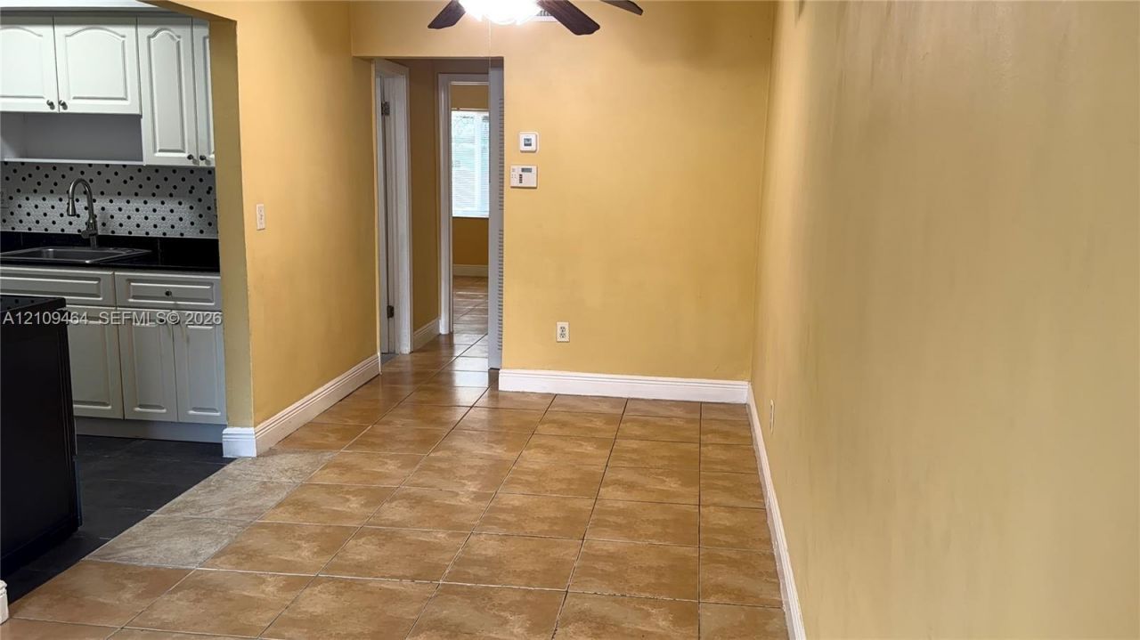 1930 NW 33rd St , Unit 1930, Miami, FL 33142 Photo