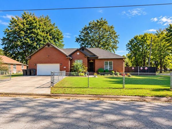 740 Sykes Street NW, Decatur, AL 35601