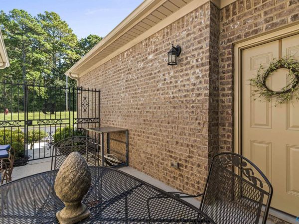 150 Lake Pointe Drive, Scottsboro, AL 35769