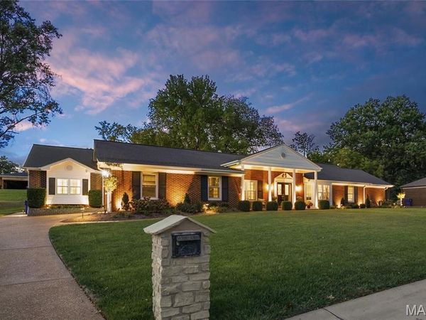 9059 Whitehaven Drive, St Louis, MO 63123
