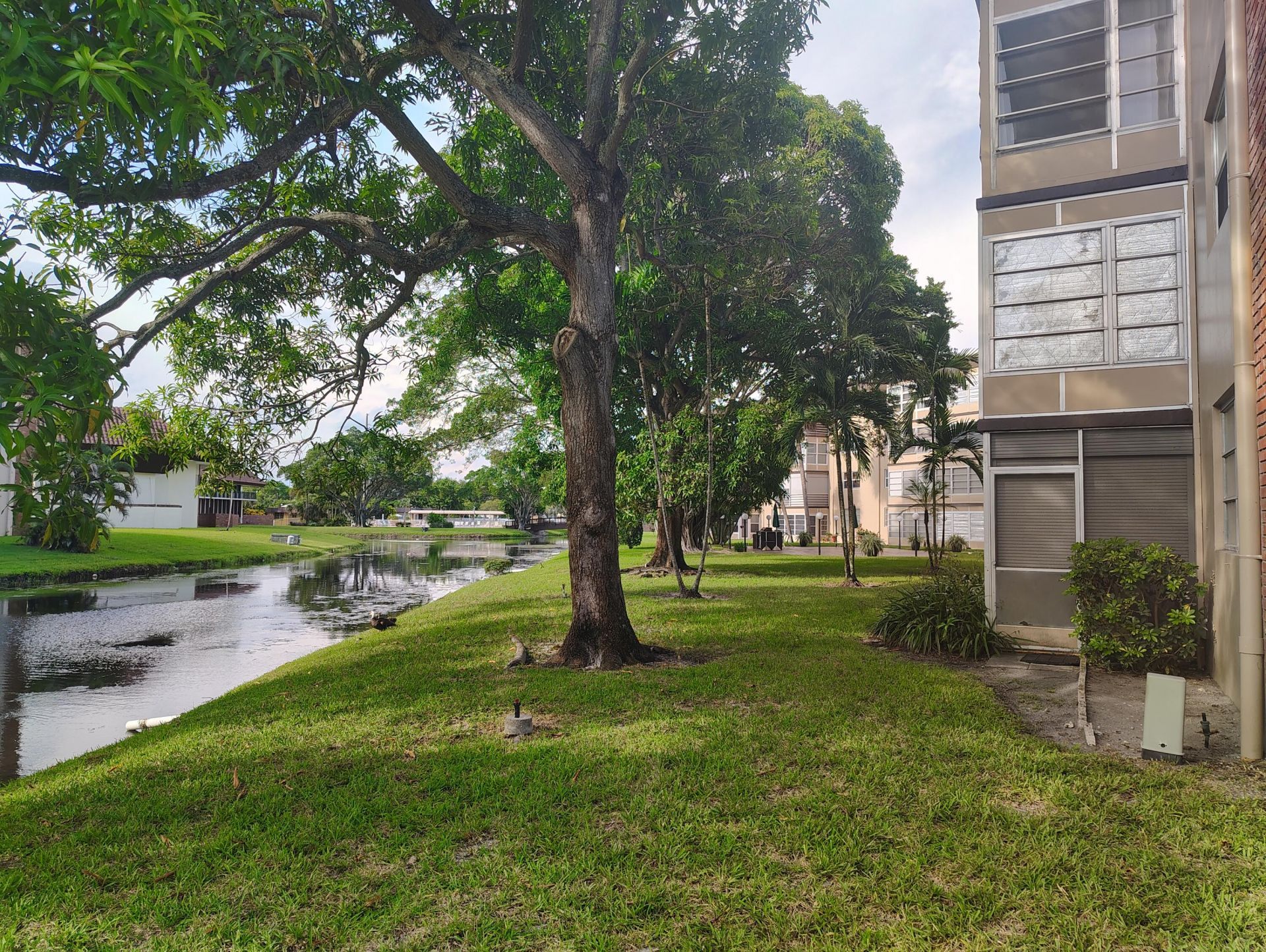 3001 NW 46th Avenue, Unit 301, Lauderdale Lakes, FL 33313 Photo