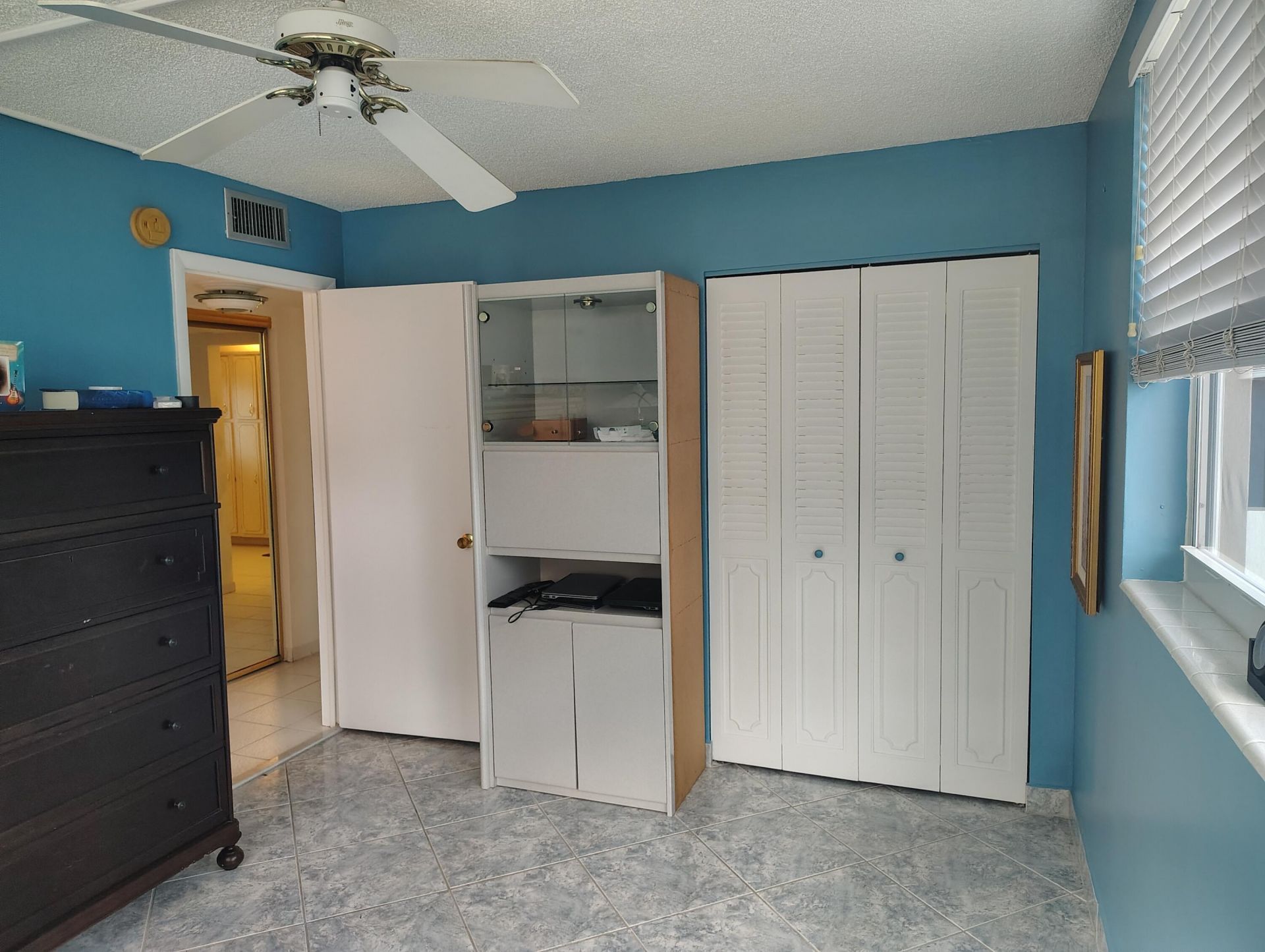 3001 NW 46th Avenue, Unit 301, Lauderdale Lakes, FL 33313 Photo