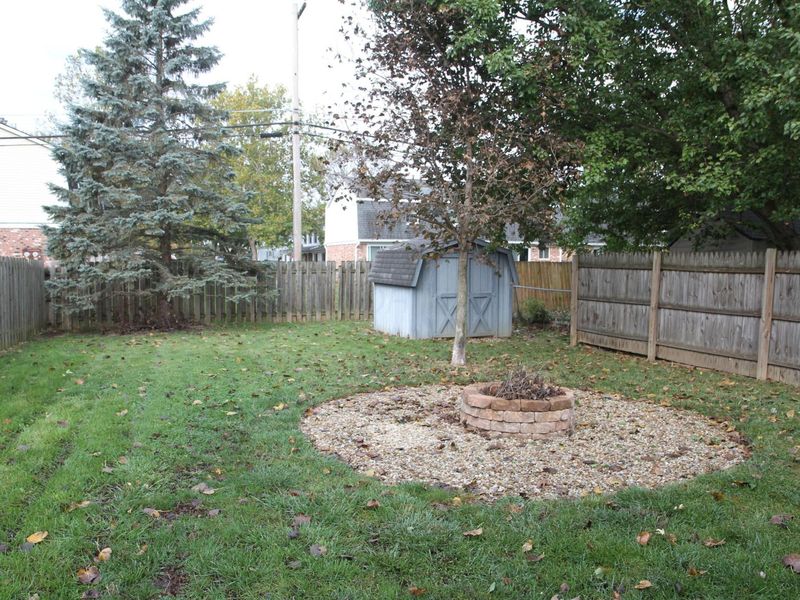 579 Executive Boulevard, Delaware, OH 43015 Photo 10