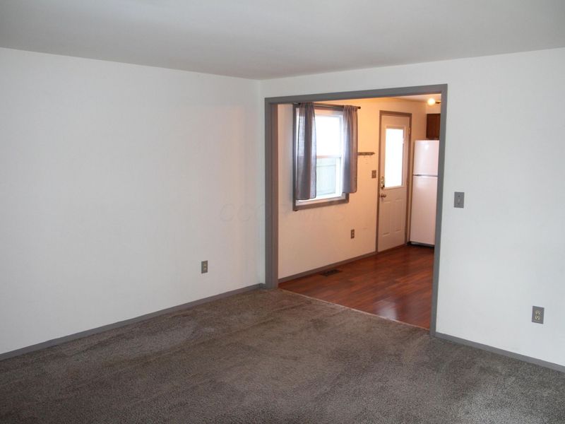 579 Executive Boulevard, Delaware, OH 43015 Photo 12