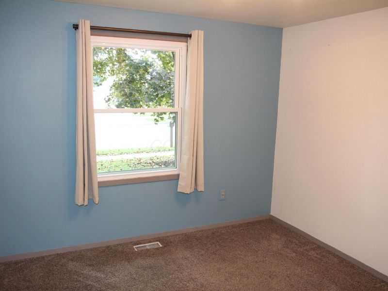 579 Executive Boulevard, Delaware, OH 43015 Photo 30