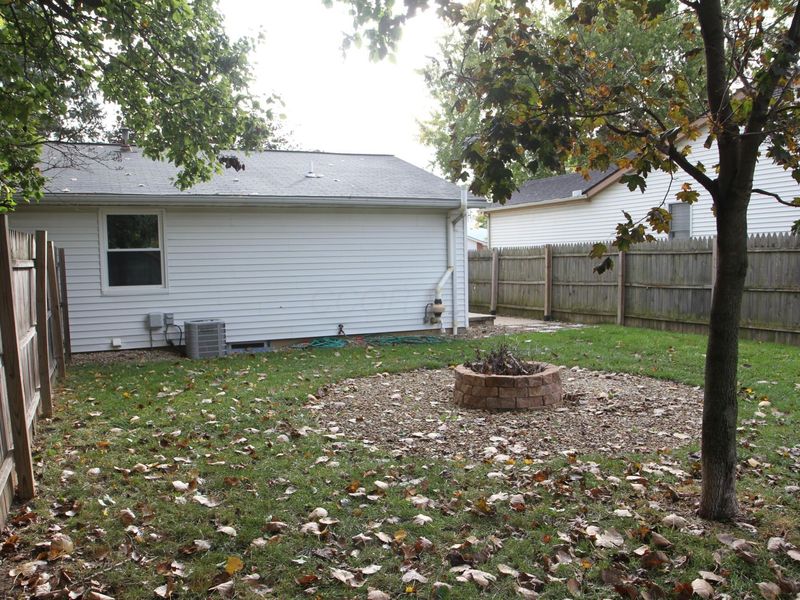 579 Executive Boulevard, Delaware, OH 43015 Photo 8
