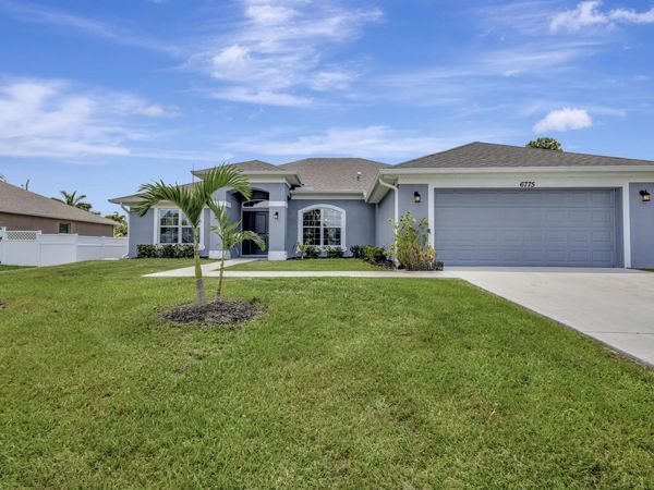 6775 NW ABIGAIL Avenue, Port St. Lucie, FL 34983