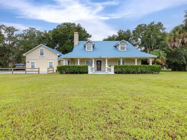 102 CITRUS GROVE BOULEVARD S, POLK CITY, FL 33868