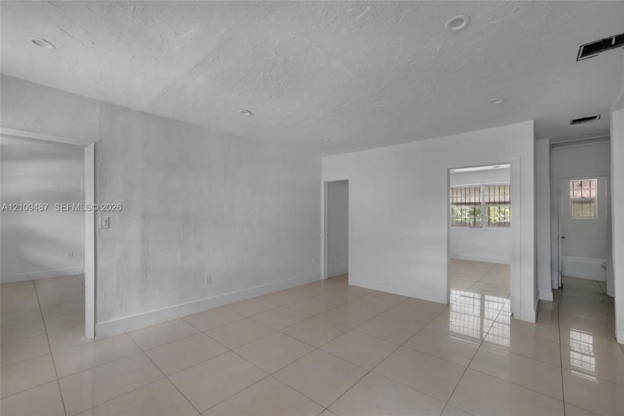3413 NW 6th Ave , Miami, FL 33127 Photo