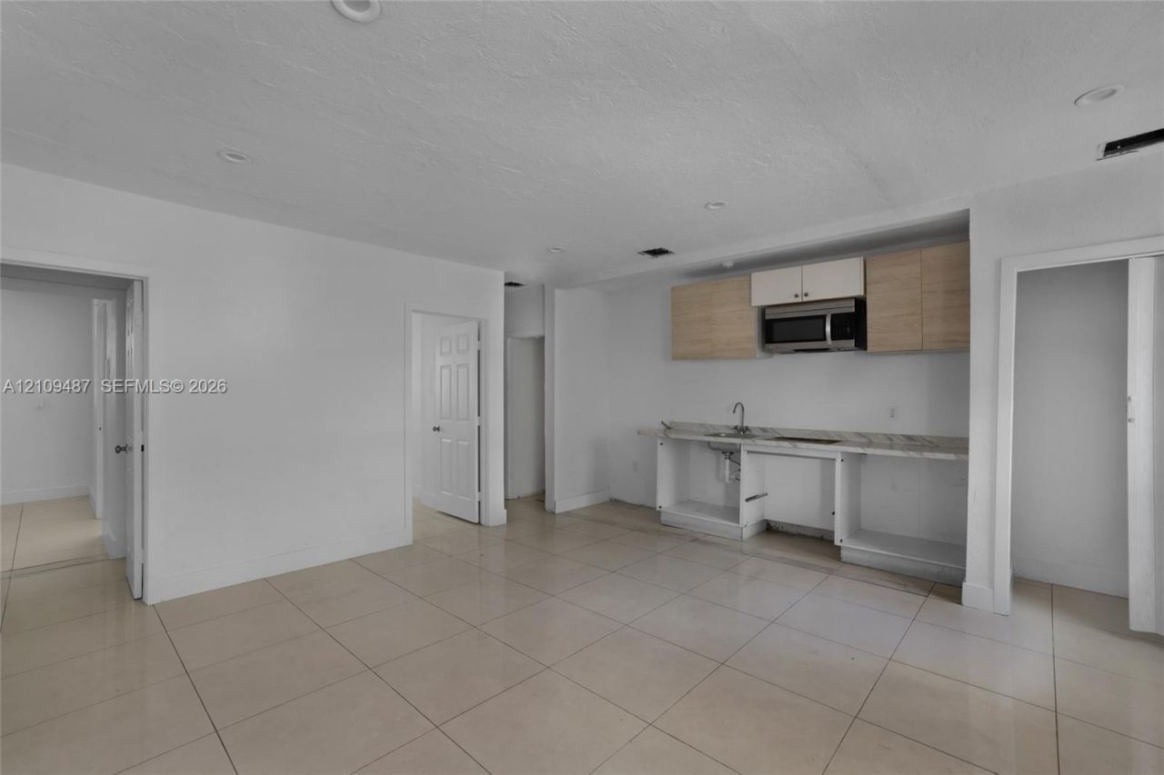 3413 NW 6th Ave , Miami, FL 33127 Photo