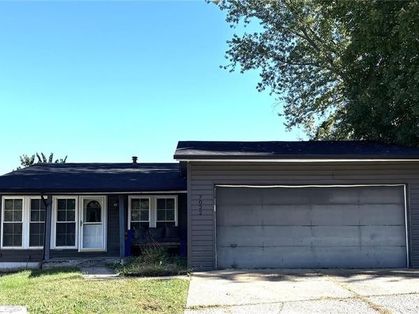 7022 Randolph Drive , Barnhart, MO 63012
