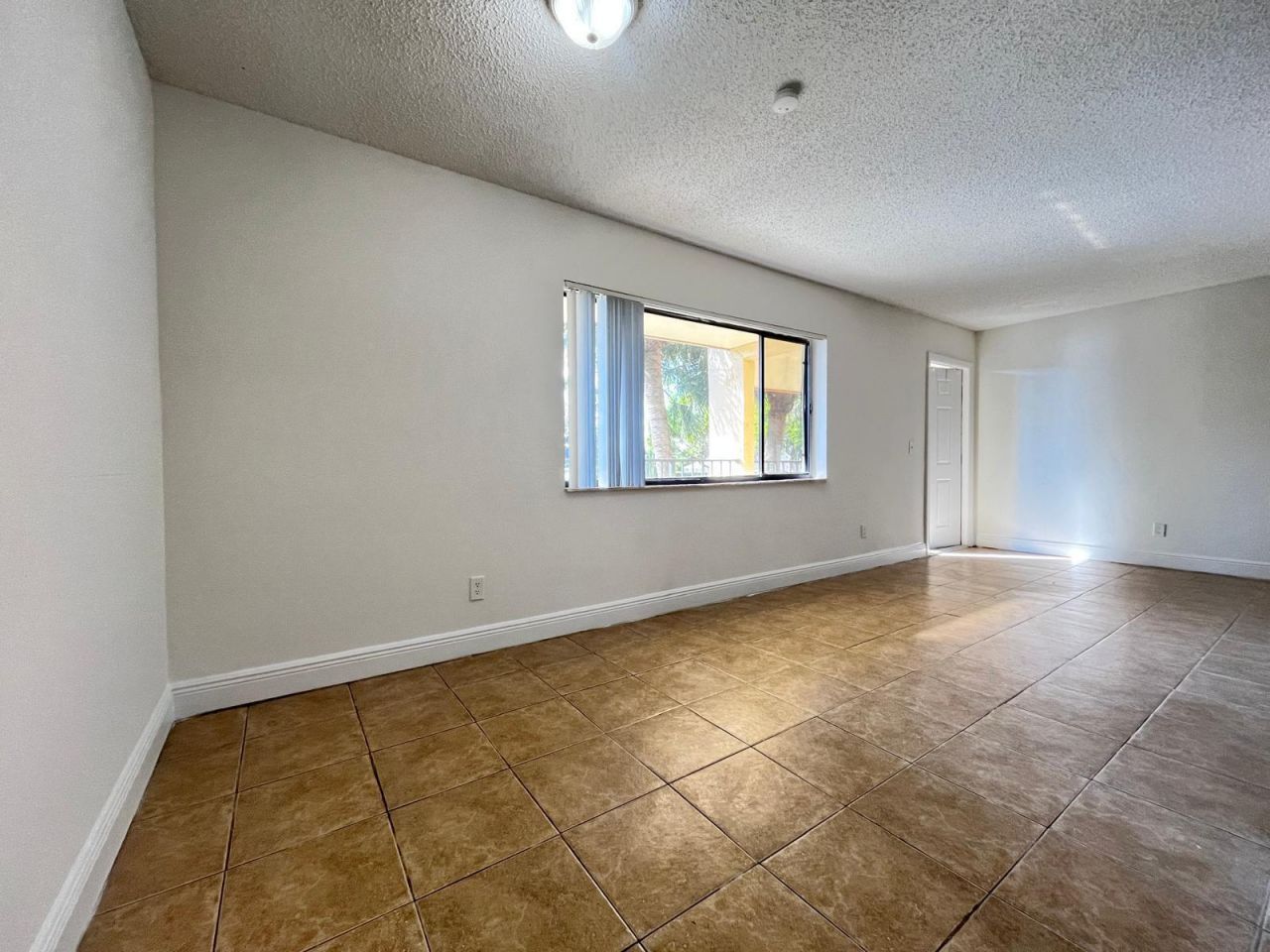 118 Meadows Circle, Boynton Beach, FL 33436 Photo
