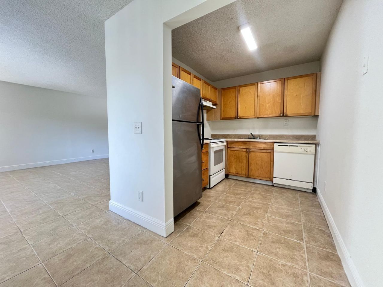 118 Meadows Circle, Boynton Beach, FL 33436 Photo